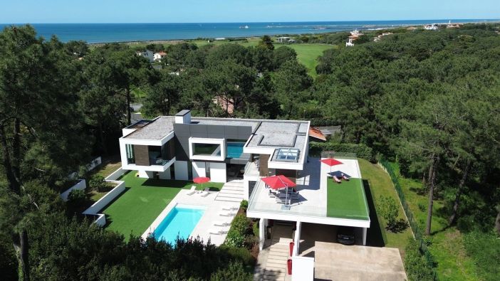Sale House Biarritz 9 Rooms 400 m²